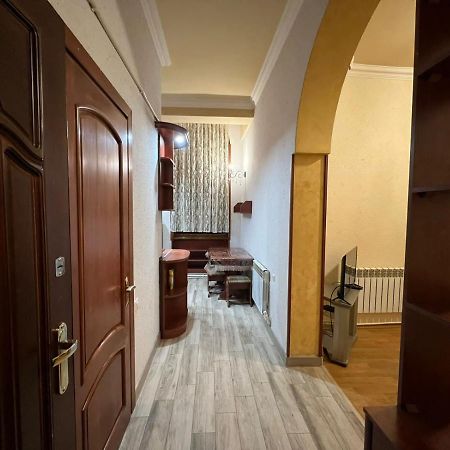 Comfy Apartment On Amiryan Street,Near Republic Squere Jerevan Eksteriør bilde